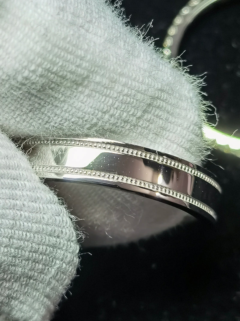 4mm Flat Wedding Band With Engraved Milgrain